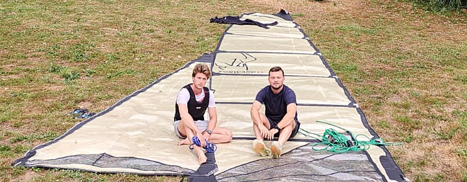 Les Deux Bananes : 6 000 km en Hobie Cat 18 avec des voiles Forward Sailing
