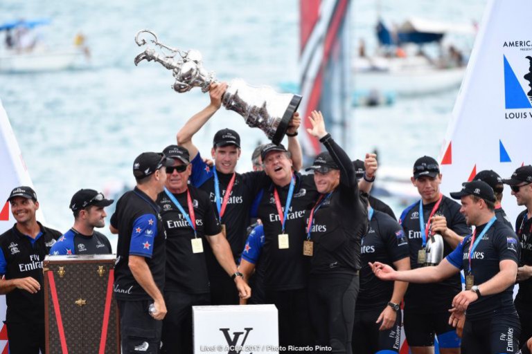 The Kiwi Team wins the 35th edition of the America’s Cup